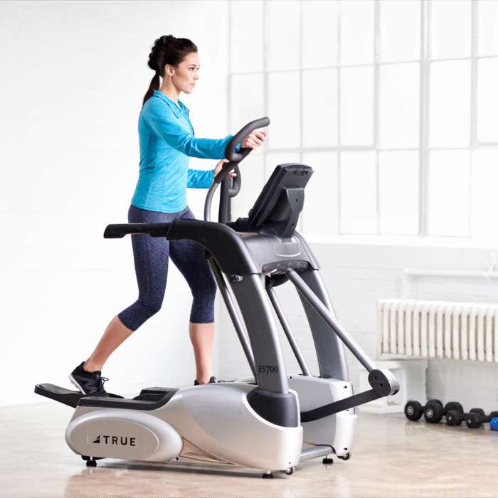True Fitness - ES700 ELLIPTICAL with Emerge Elliptical - Image 3