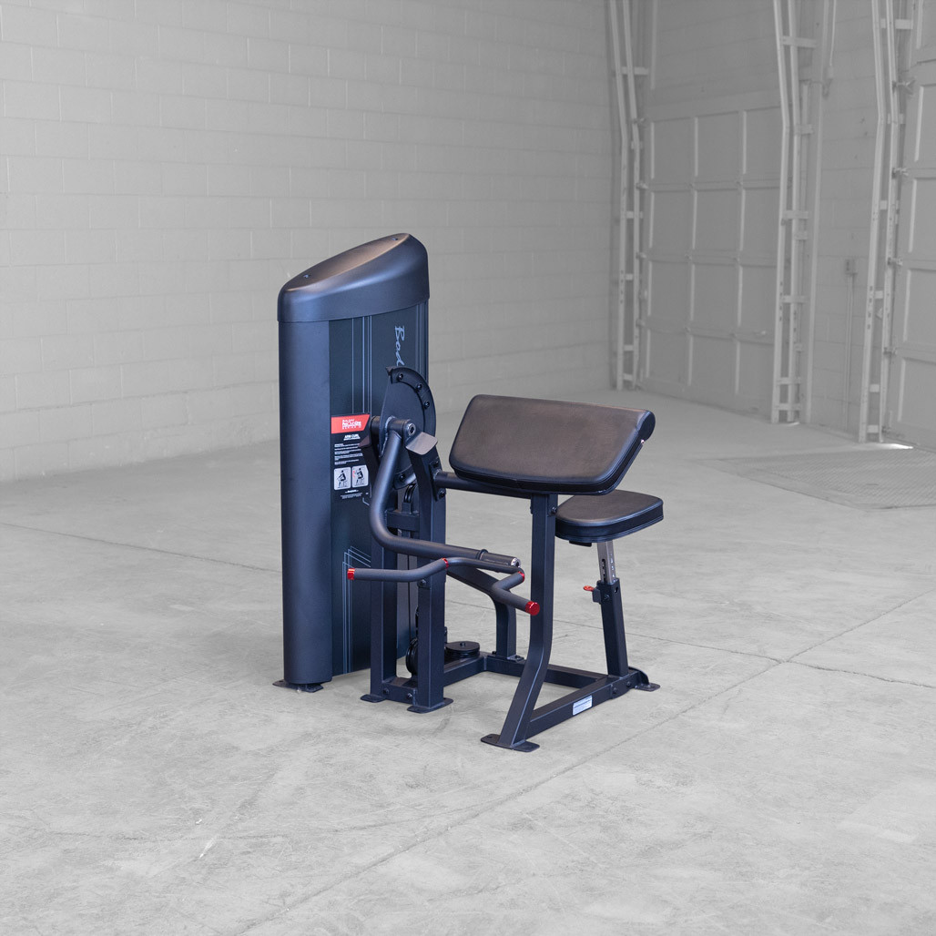 Body-Solid Pro Clubline S2AC/2 arm curl machine front view