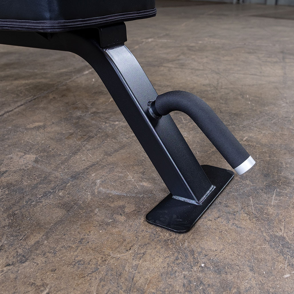 Body-Solid Pro Clubline SFB125 flat bench ergonomic transport handle
