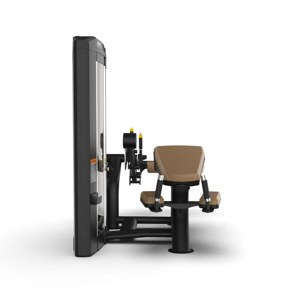 TRUE Palladium SPL-1800 Horizontal Leg Curl detail view, frame and pads