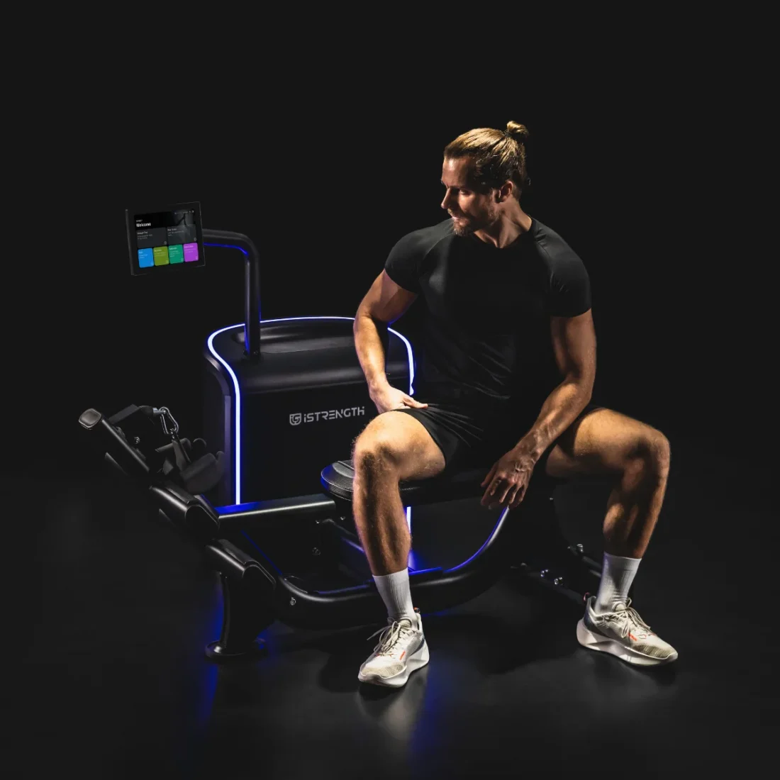 Spirit Fitness CSI-LROW i-Strength Low Row commercial strength equipment, in use, seated setup